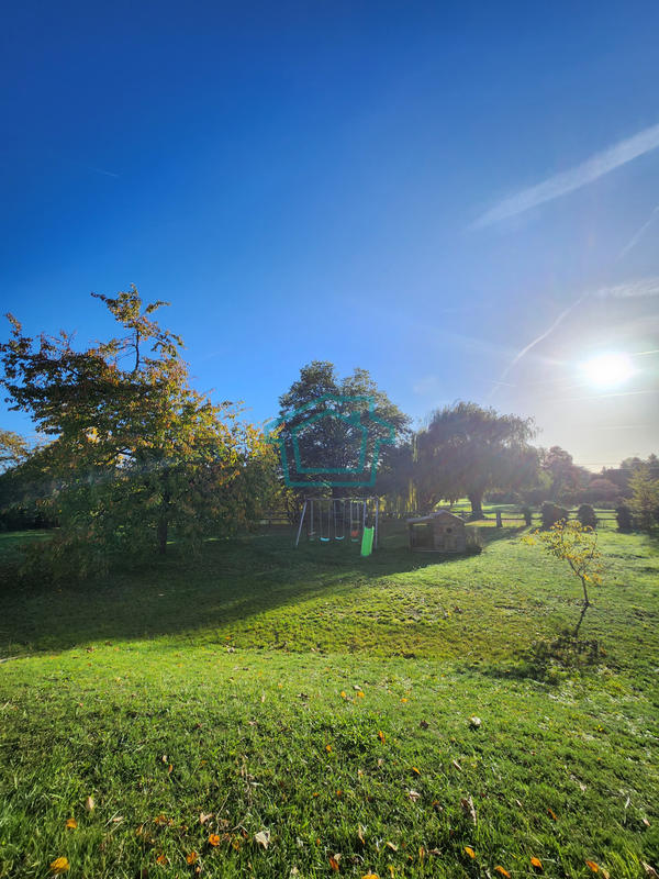 Maison - 144 m² - 7 pièces