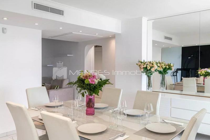 Appartement - 106 m² - 4 pièces