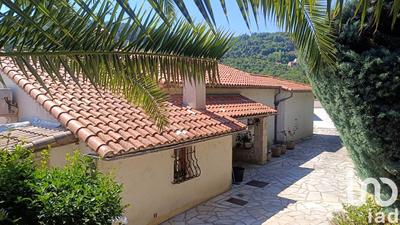 Maison - 170 m² - 6 pièces