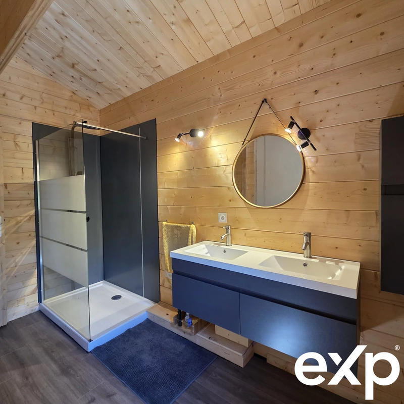 Châlet - 148 m² - 6 pièces