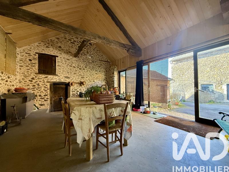 Maison de campagne - 230 m² - 5 pièces