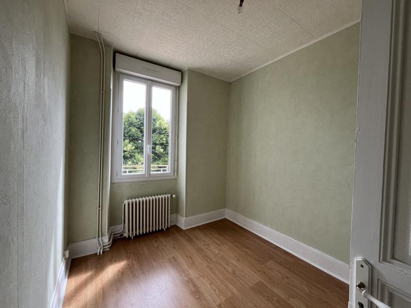 Maison traditionnelle - 162 m² - 7 pièces