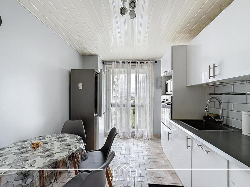 Appartement - 74 m² - 4 pièces