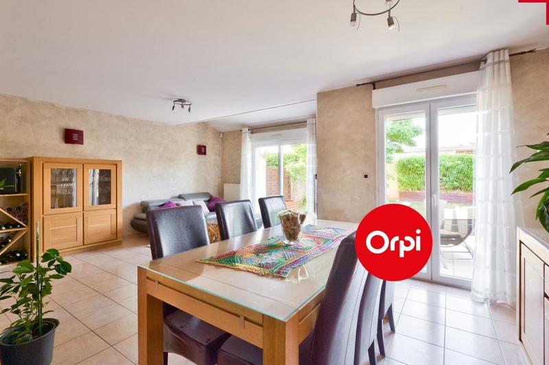 Maison - 104 m² - 4 pièces