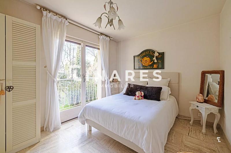 Appartement - 91 m² - 4 pièces