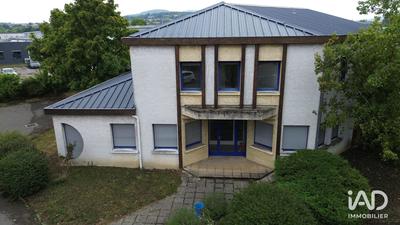 Local commercial - 1 995 m²