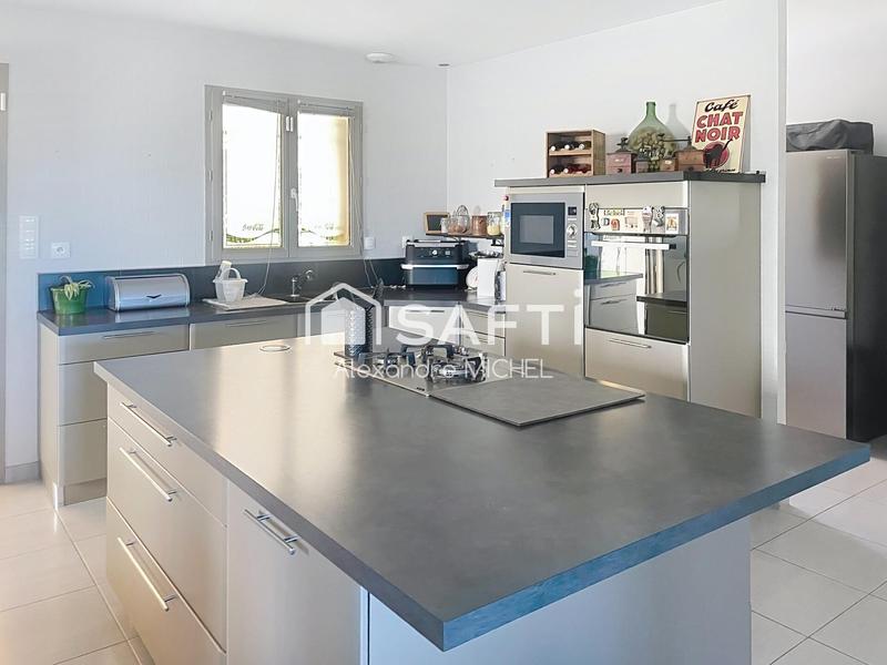 Maison - 130 m² - 5 pièces