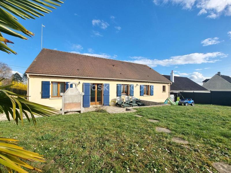 Maison traditionnelle - 109 m² - 5 pièces