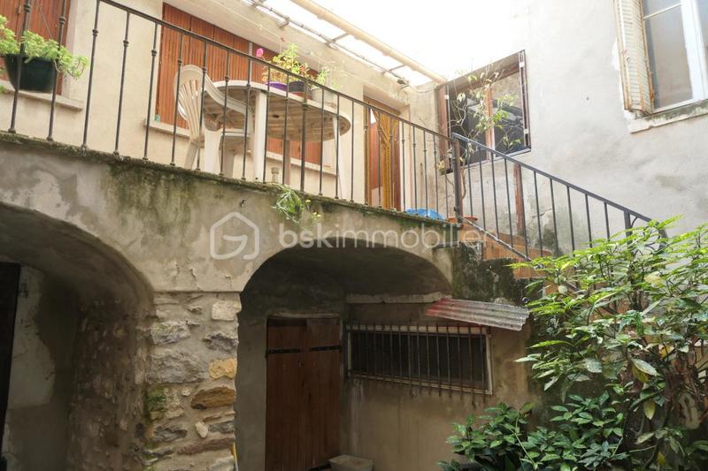 Immeuble - 275 m² - 10 pièces