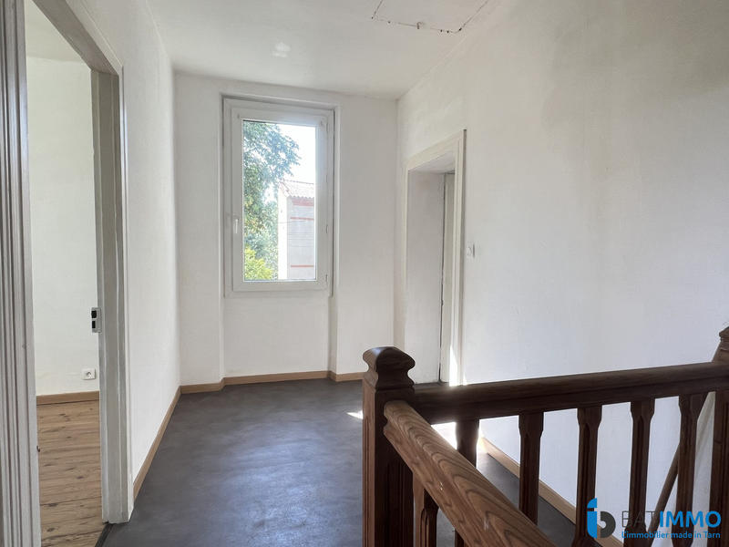 Maison - 211 m² - 8 pièces