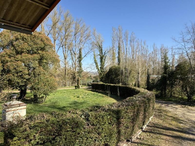 Immeuble - 406 m² - 9 pièces