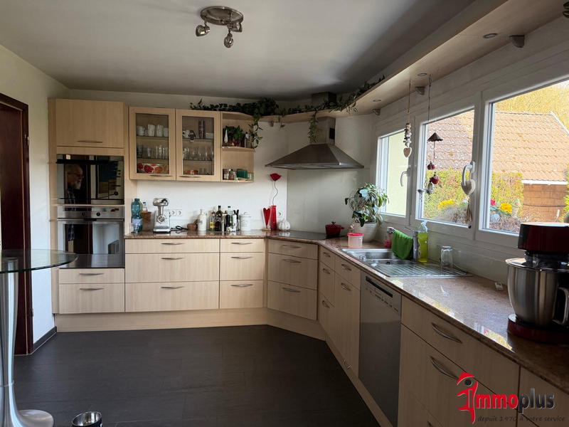 Maison - 105 m² - 5 pièces