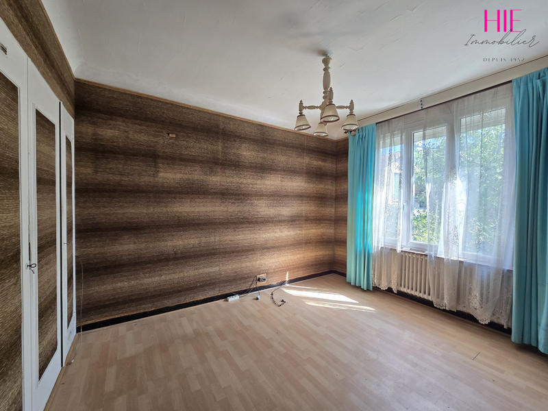 Maison traditionnelle - 85 m² - 3 pièces