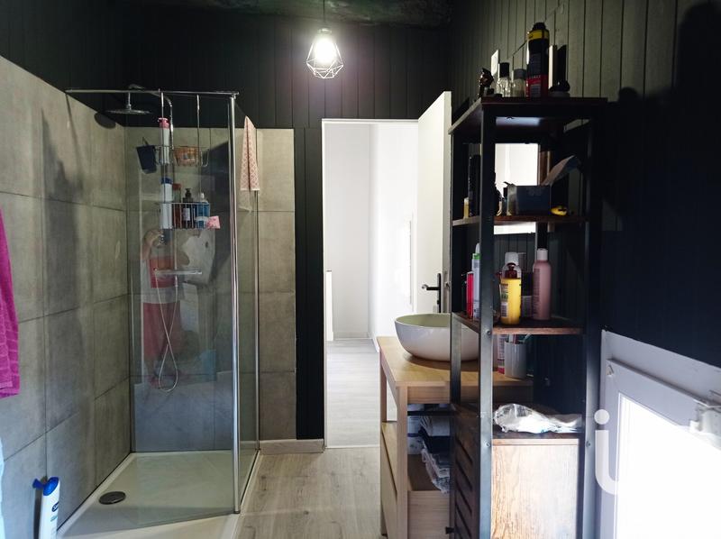 Appartement - 95 m² - 3 pièces