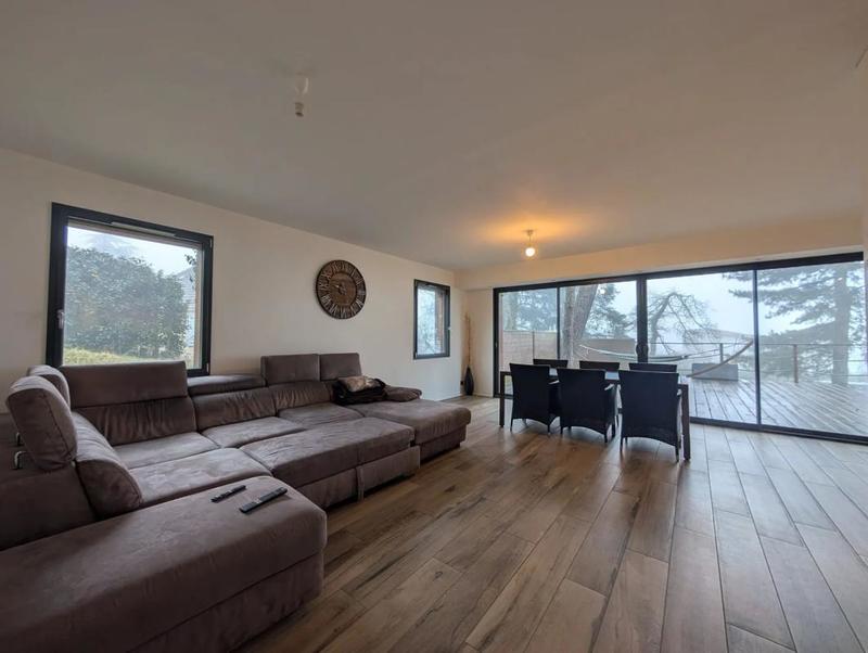 Maison - 175 m² - 7 pièces