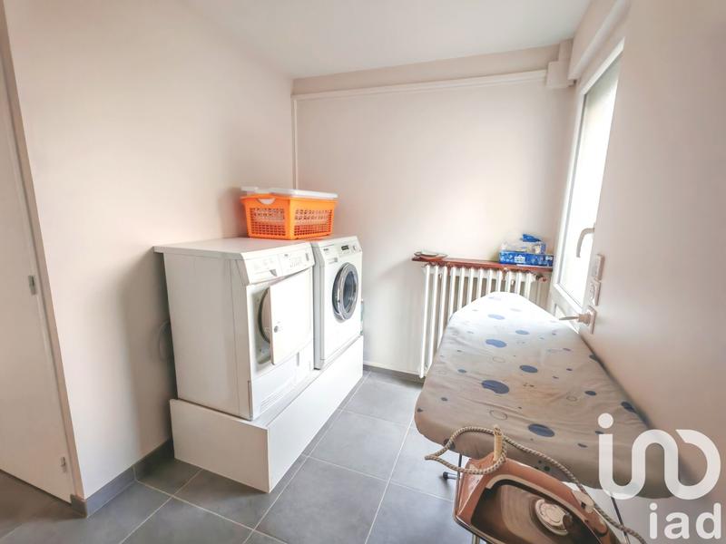 Maison - 204 m² - 8 pièces