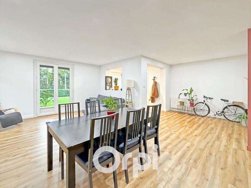 Maison - 158 m² - 6 pièces