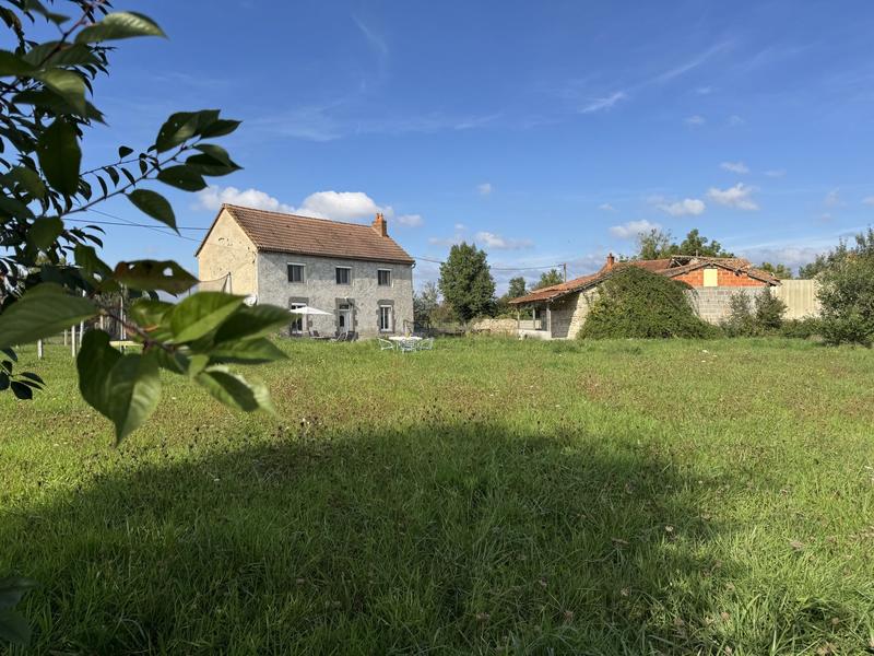 Maison ancienne - 97 m² - 4 pièces