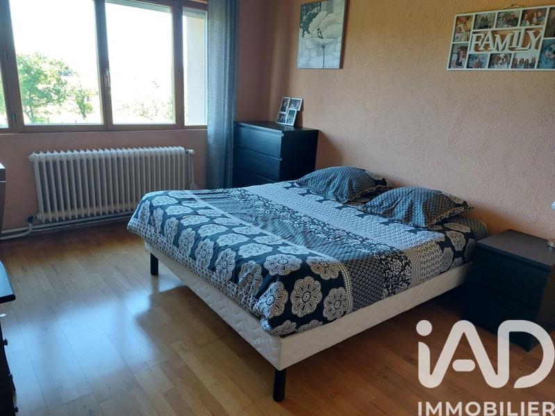 Maison de village - 271 m² - 9 pièces