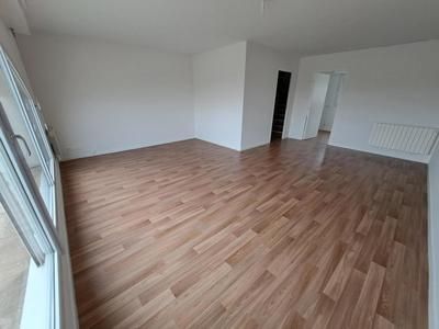 Appartement - 108 m² - 3 pièces