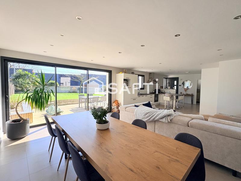 Maison - 97 m² - 3 pièces