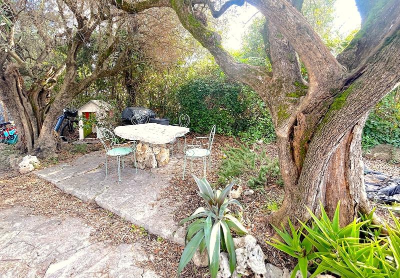 Maison - 196 m² - 7 pièces