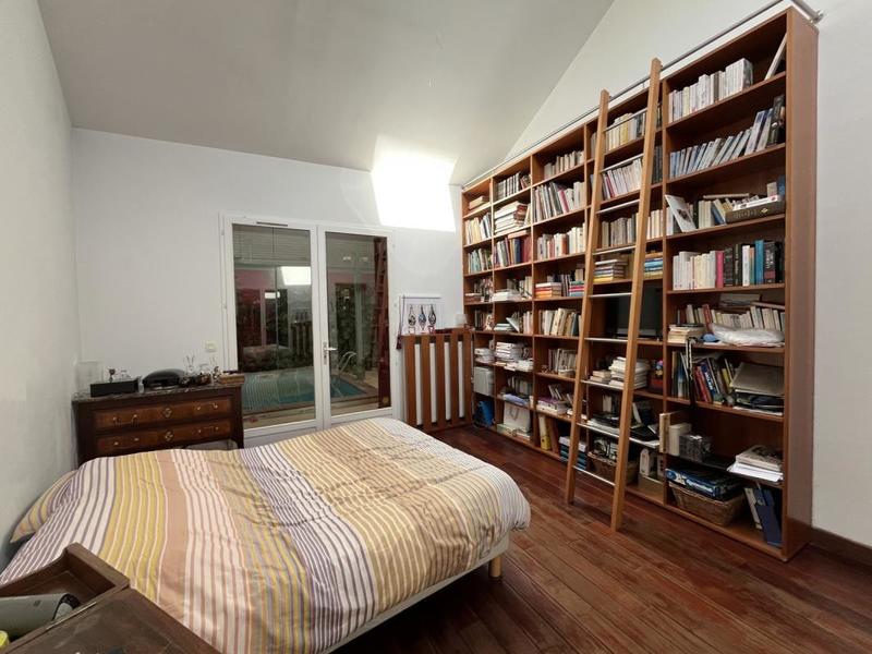 Maison - 159 m² - 5 pièces