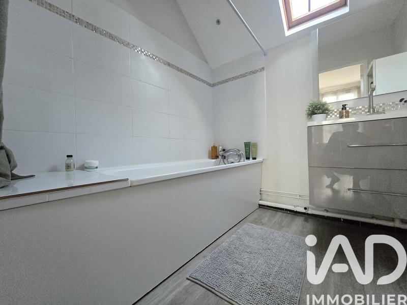 Maison - 118 m² - 4 pièces