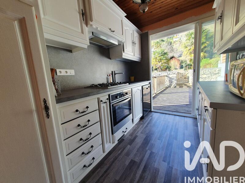 Maison - 144 m² - 7 pièces