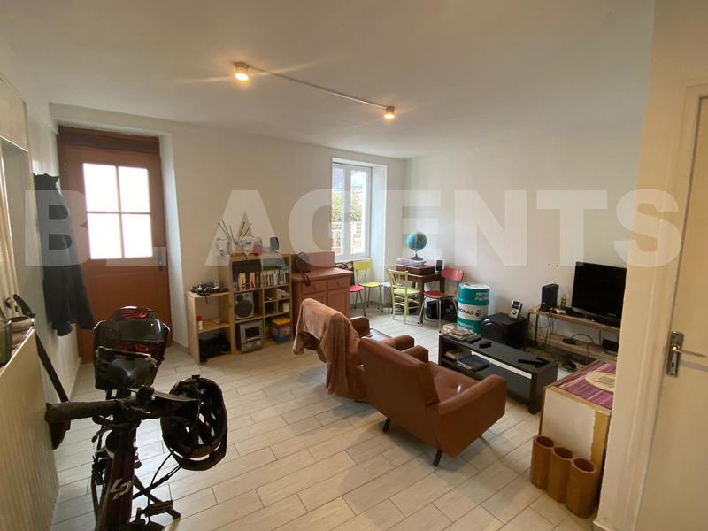 Maison ancienne - 177 m² - 9 pièces