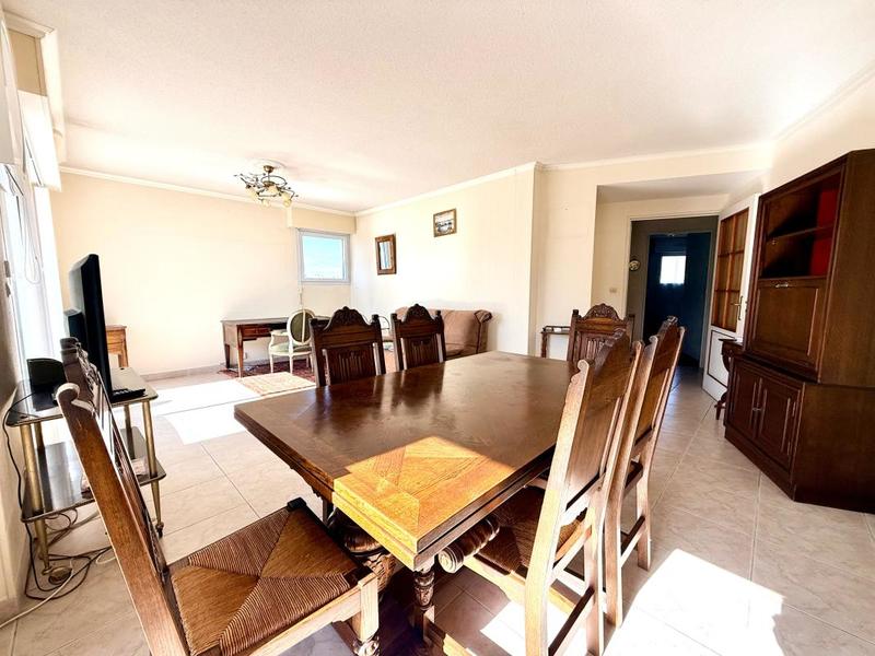 Appartement - 70 m² - 3 pièces