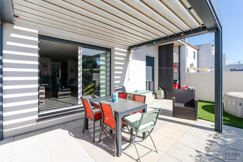 Villa - 137 m² - 5 pièces