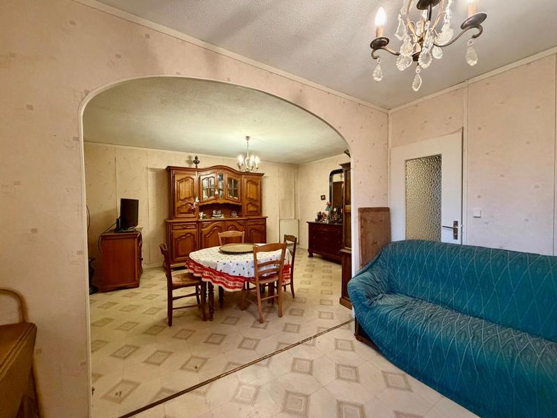 Maison - 145 m² - 6 pièces