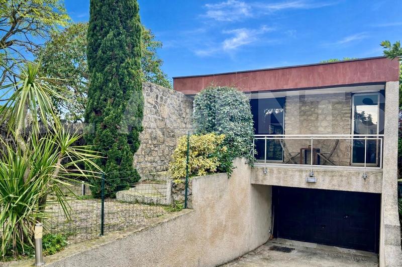 Maison d'architecte - 149 m² - 5 pièces