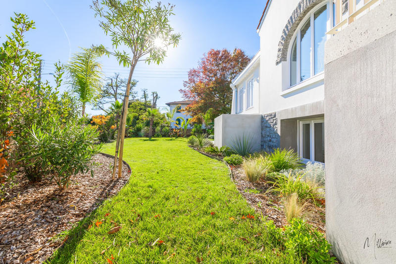 Maison - 187 m² - 7 pièces