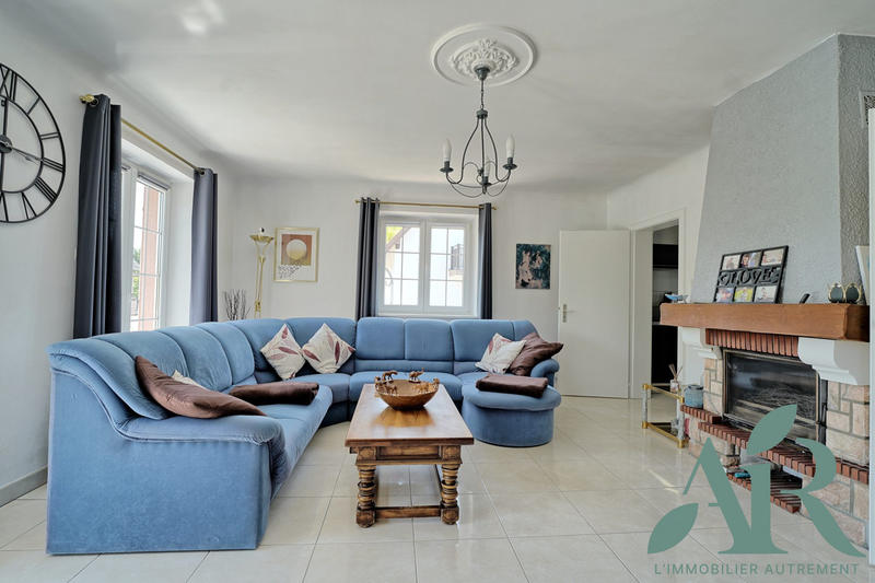Maison - 135 m² - 6 pièces