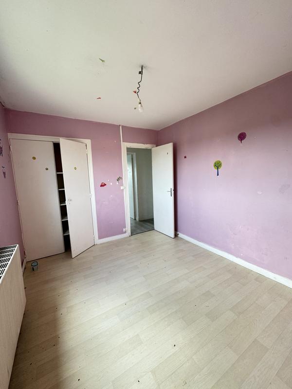 Appartement - 92 m² - 5 pièces