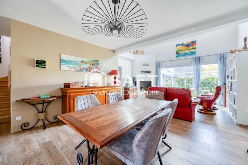 Maison - 139 m² - 7 pièces