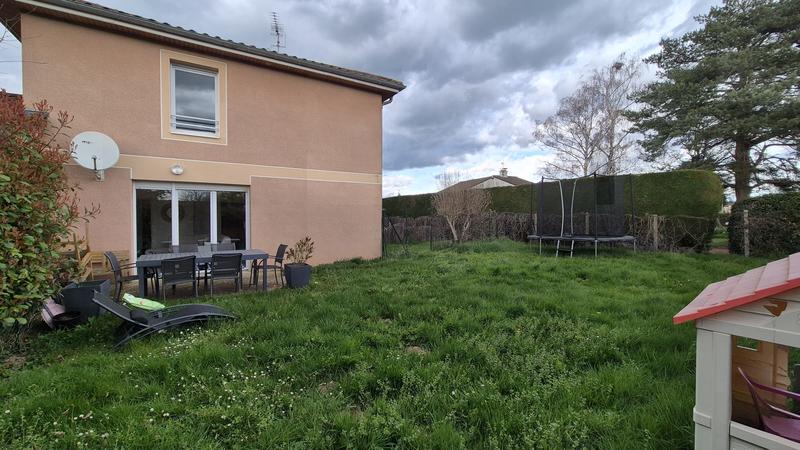 Maison - 87 m² - 4 pièces