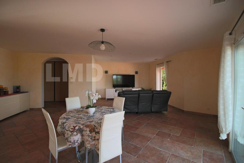 Maison - 162 m² - 7 pièces