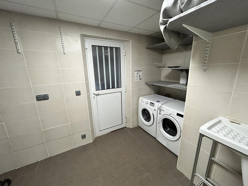 Maison - 217 m² - 7 pièces