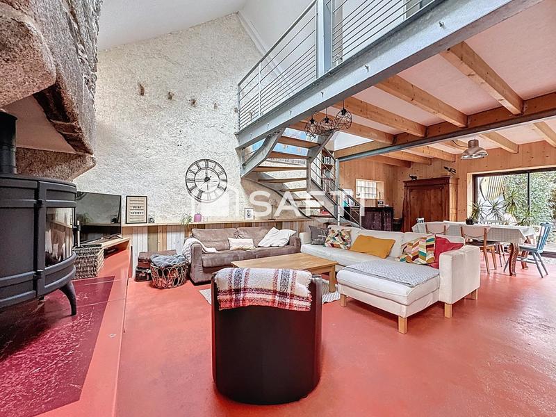 Maison - 134 m² - 6 pièces