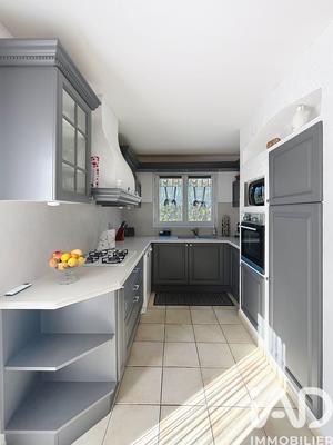 Maison - 141 m² - 6 pièces