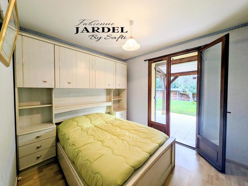 Maison - 143 m² - 7 pièces