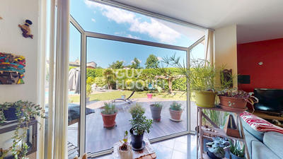 Maison - 164 m² - 5 pièces