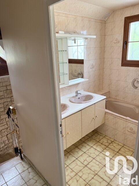 Maison - 143 m² - 5 pièces