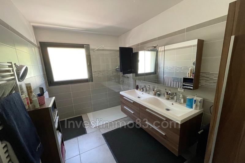 Appartement - 87 m² - 4 pièces