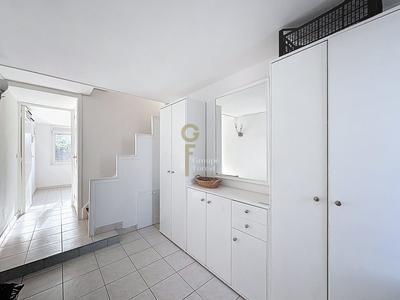 Maison - 110 m² - 8 pièces