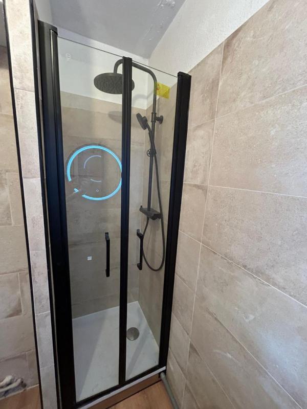 Studio - 25 m² - 1 pièce