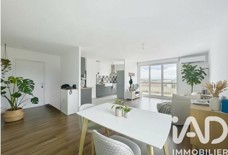 Appartement - 70 m² - 3 pièces